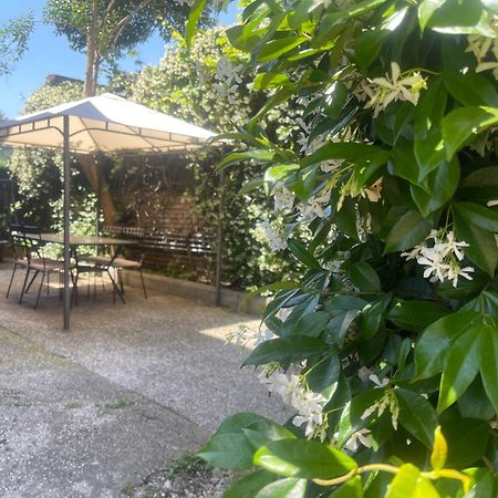 Appia Park Apartament 10 Min Dal Colosseo Rome Exterior photo